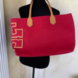 Tory Burch duffle bag/tote